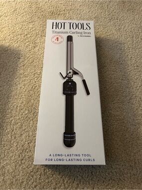HOT TOOLS Titanium Curling Iron - Black & Silver